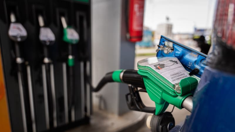 MAPA: Kde raději netankovat? Seznam míst, kde měli v nedávné době nekvalitní palivo