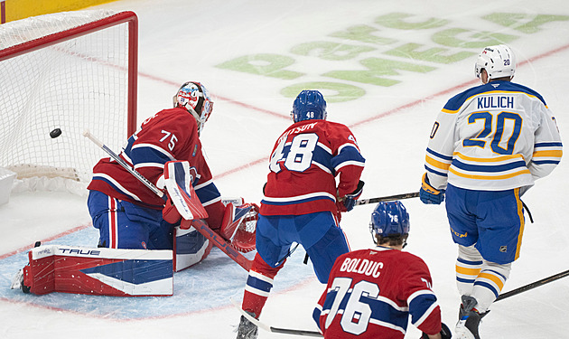 Kulich v NHL překonal Dobeše, Vladař slavil výhru s Philadelphií