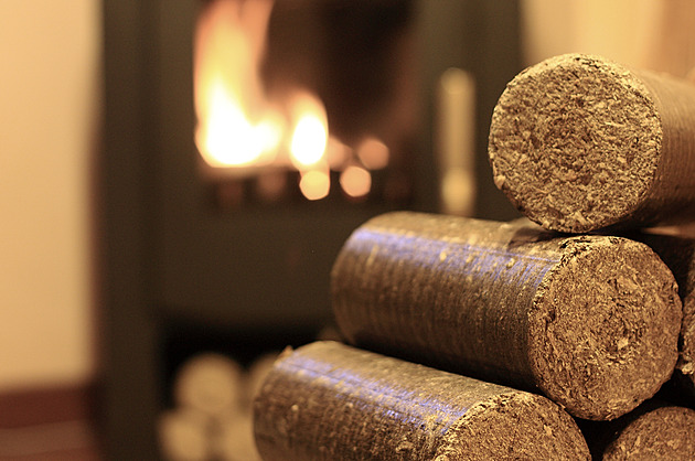 Policie řeší podvody s prodejem paliv, pachatelé užívají i loga známých firem