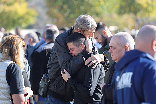 Srbové si připomínají výročí tragédie v Novém Sadu, Vučić se omluvil za urážky