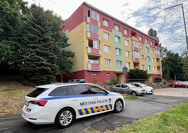 Do paneláku s narušenou statikou se vrátí část obyvatel, dům už je stabilní