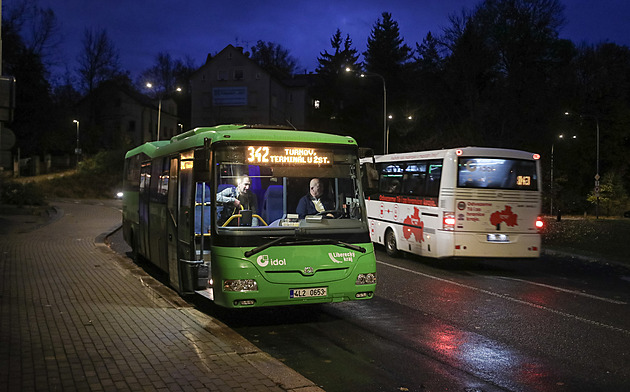 Jízdenky na jedno kliknutí. Vzniká plán na sjednocení hromadné dopravy