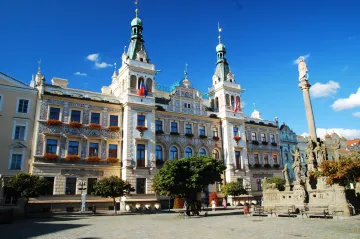 Kauza pardubického magistrátu míří k soudu. Exšéf odboru a firma čelí obžalobě